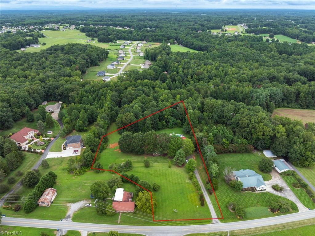 9127 County Line Road Property Photo 45
