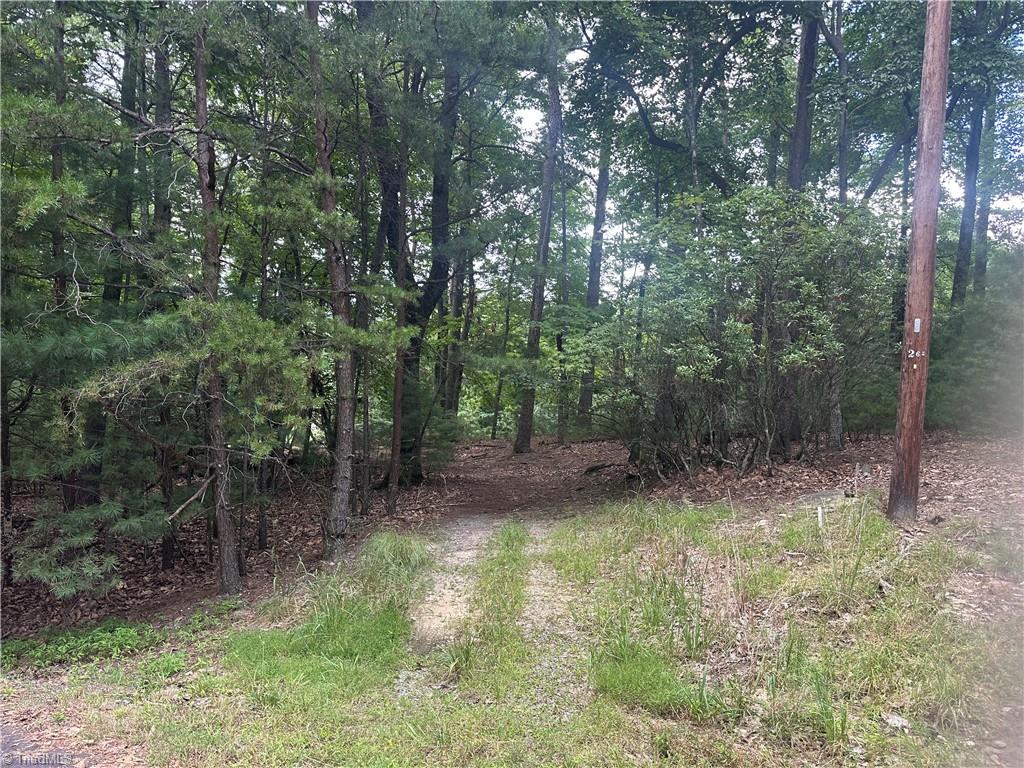 140 View Point Drive Property Photo 2