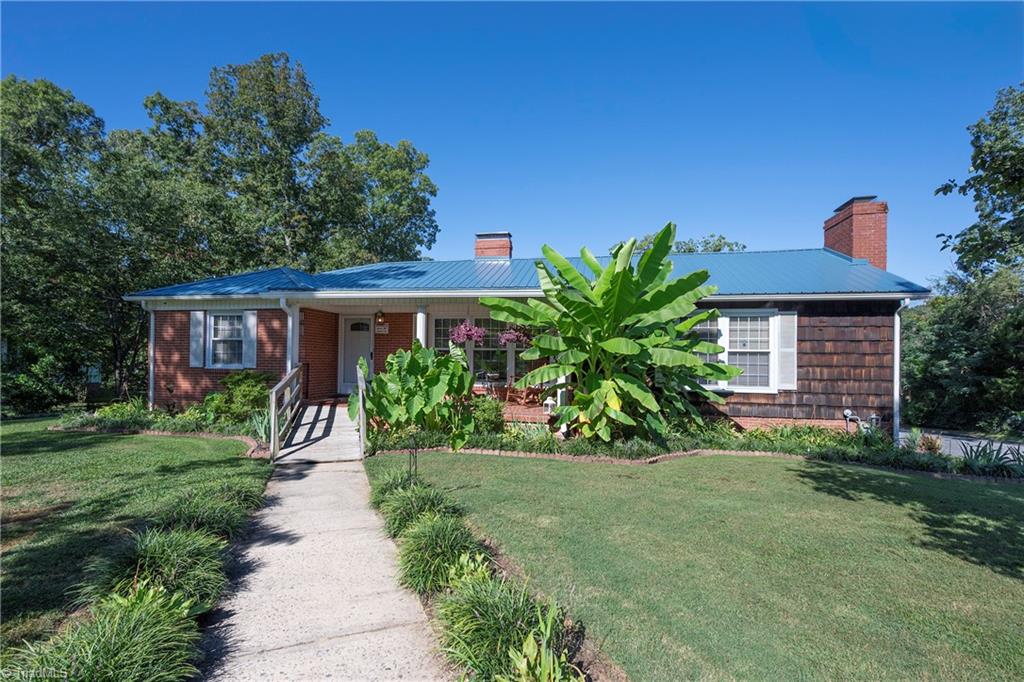 502 Pennington Avenue Property Photo 1