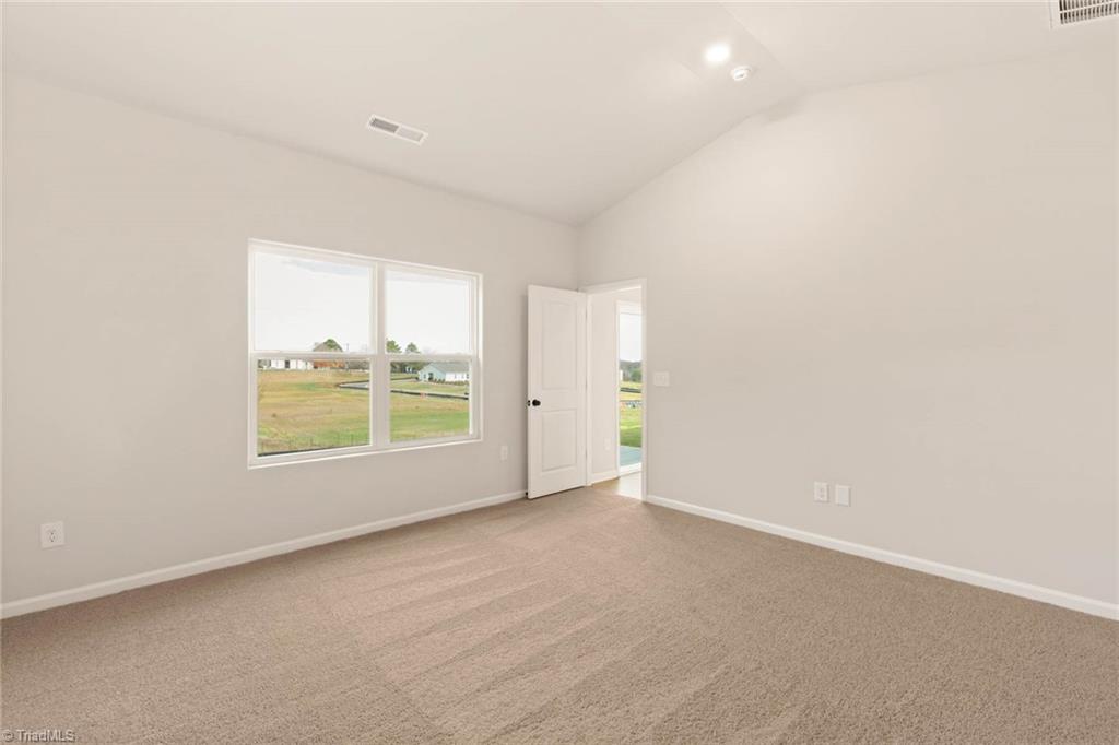 248 Macintosh Drive Property Photo 12