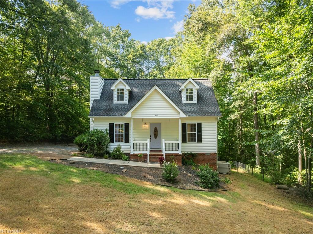 3902 Chucks Court Property Photo 6