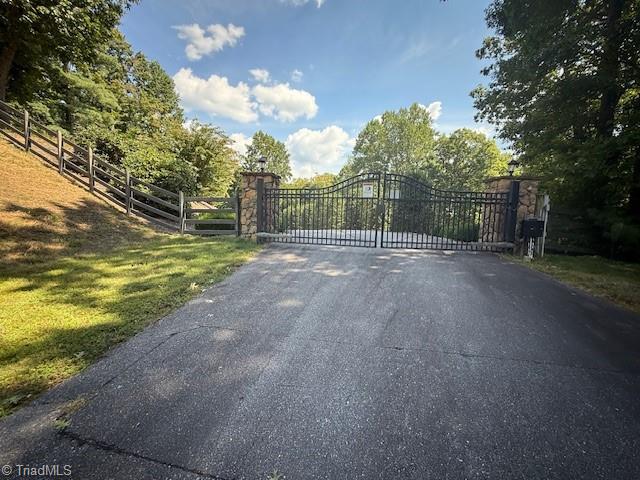 33 Ashe View Drive Property Photo 2