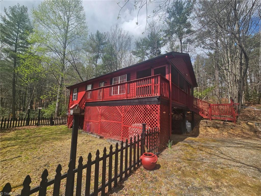 582 Deer Crossing Lane Property Photo 1