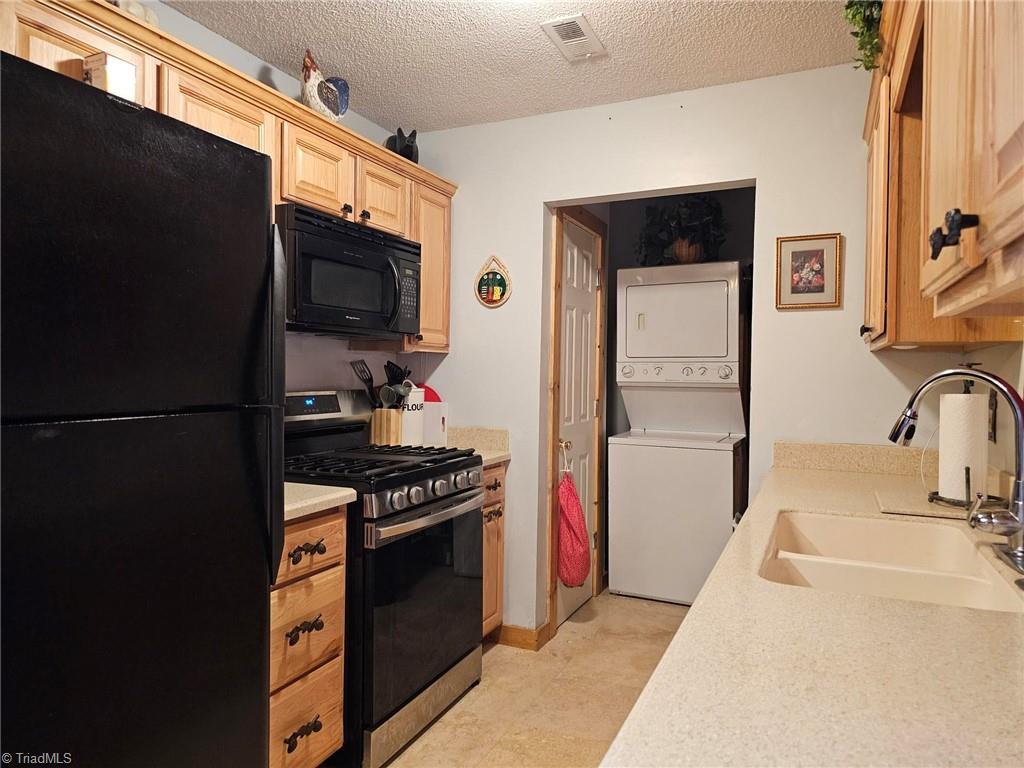 582 Deer Crossing Lane Property Photo 27