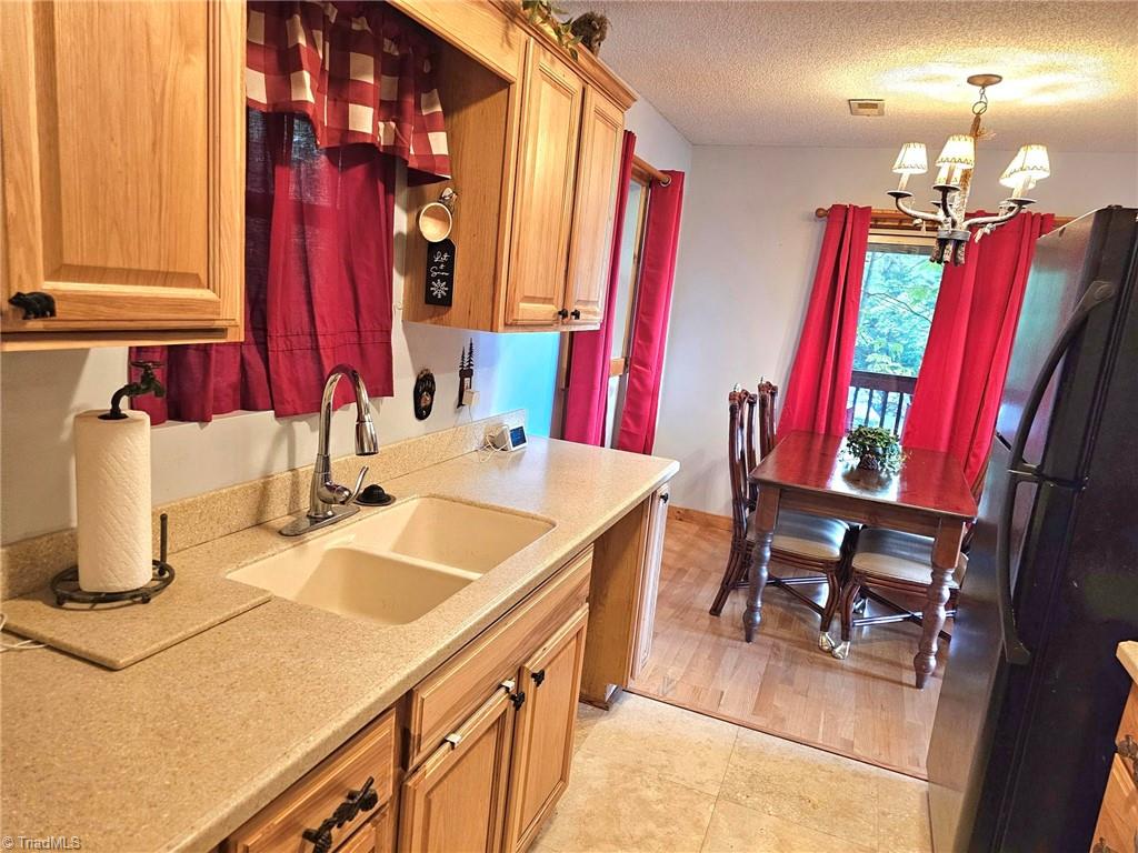 582 Deer Crossing Lane Property Photo 29