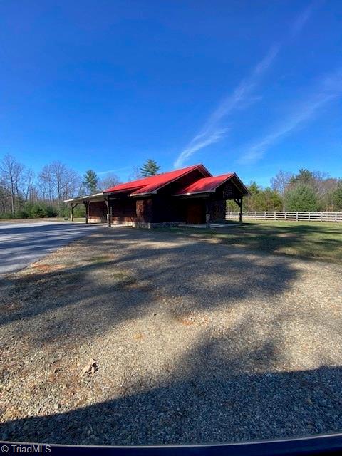 222 Lakeside Drive Property Photo 2