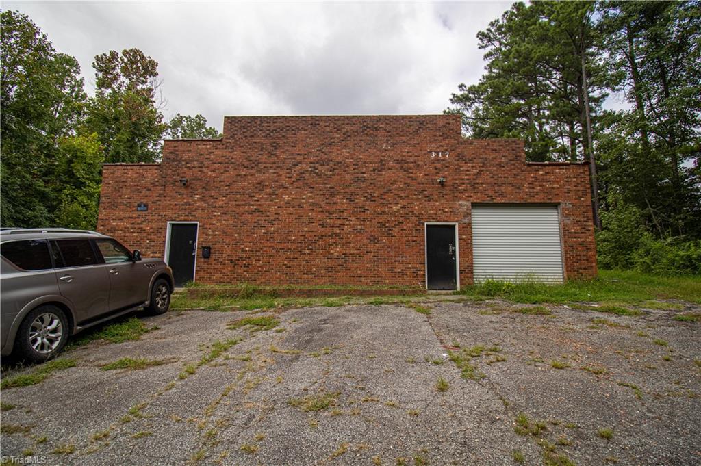 317 Hodgin Street Property Photo 1
