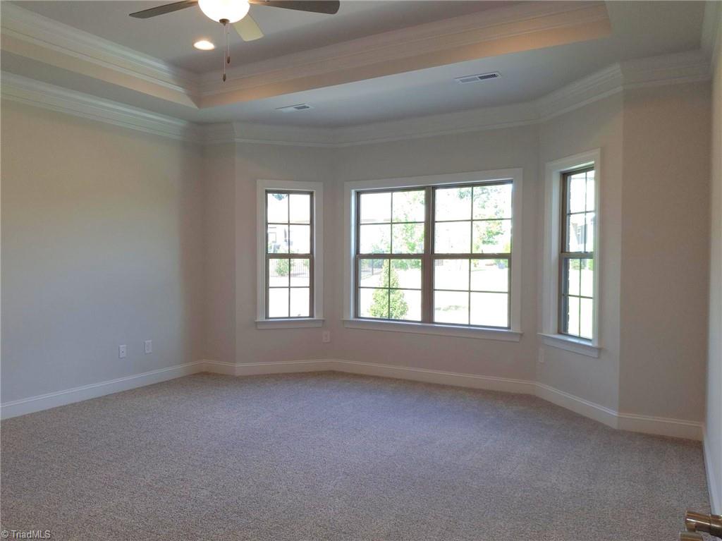 1092 Tulloch Court Property Photo 6