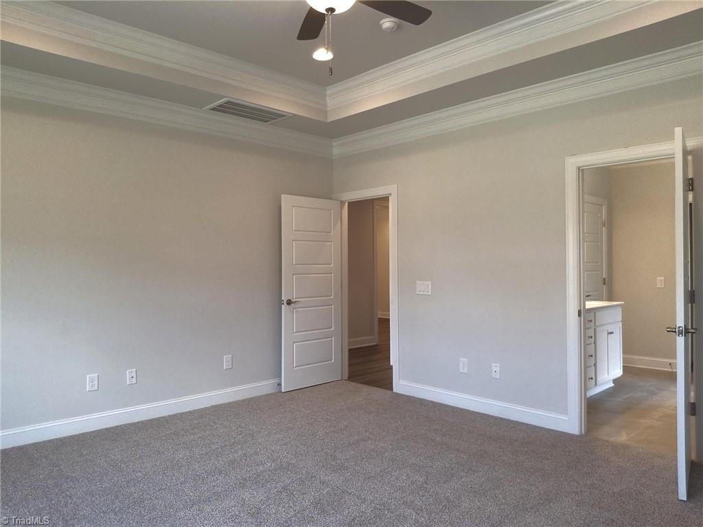 1092 Tulloch Court Property Photo 7