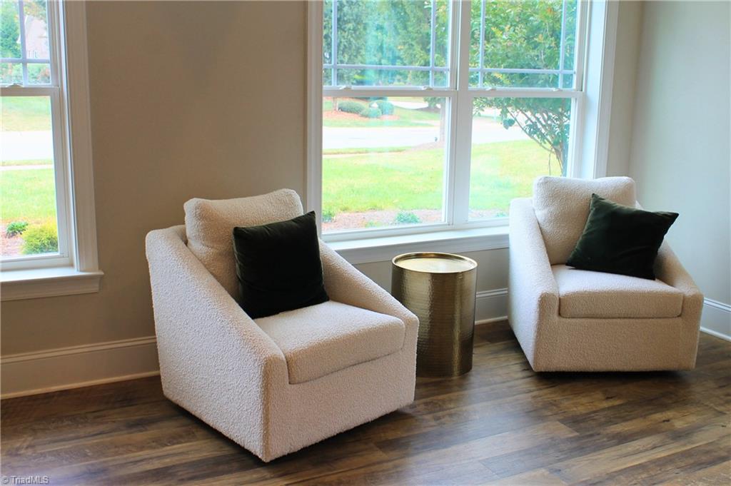 1092 Tulloch Court Property Photo 15