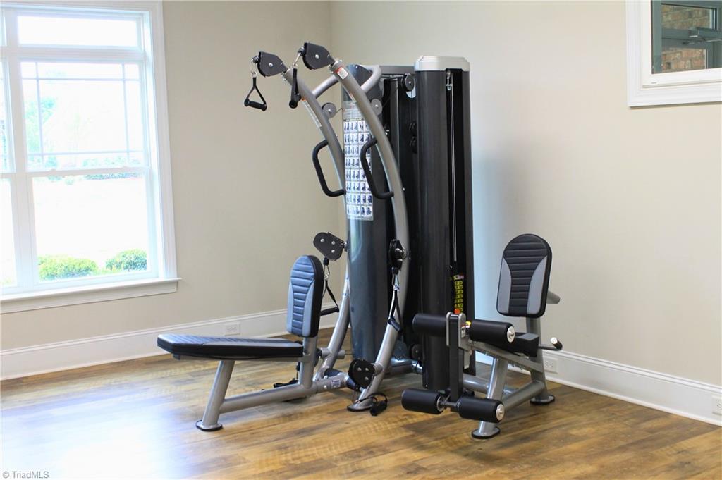 1092 Tulloch Court Property Photo 18