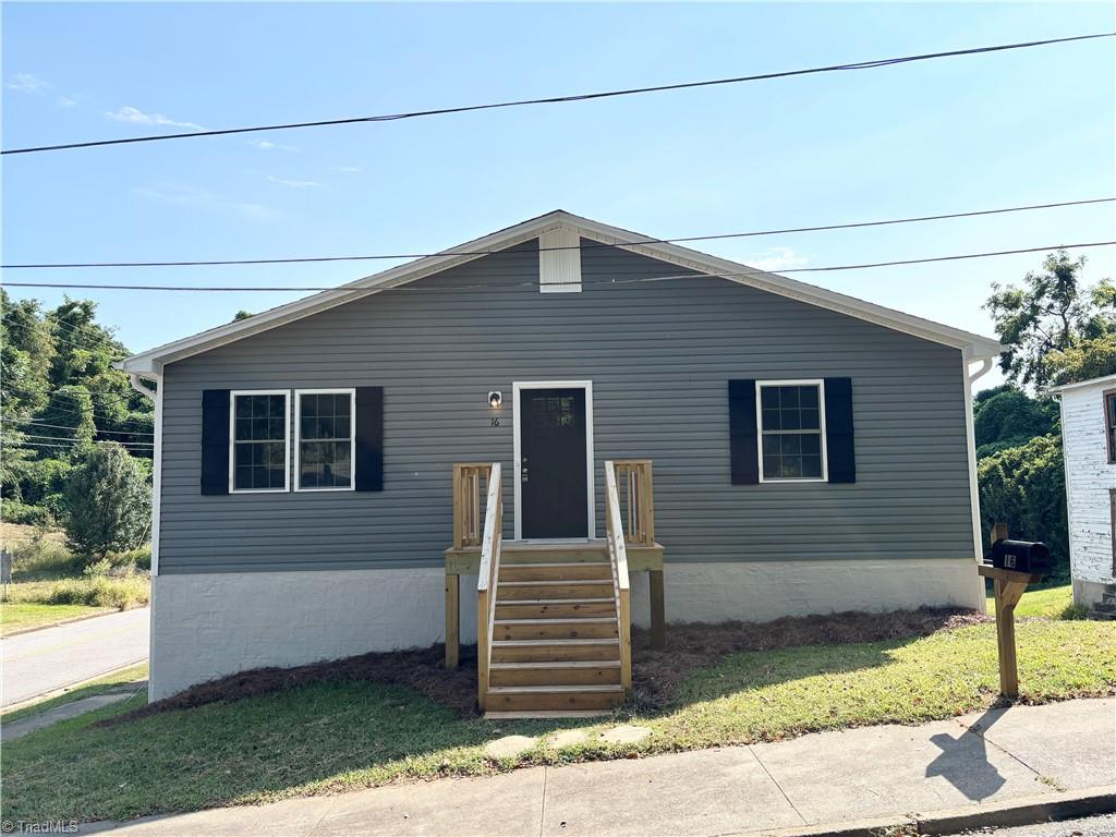 16 Aaron Street Property Photo 1