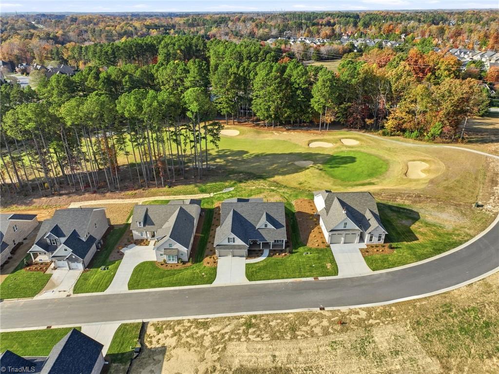 270 Olde Lantern Drive Property Photo 44
