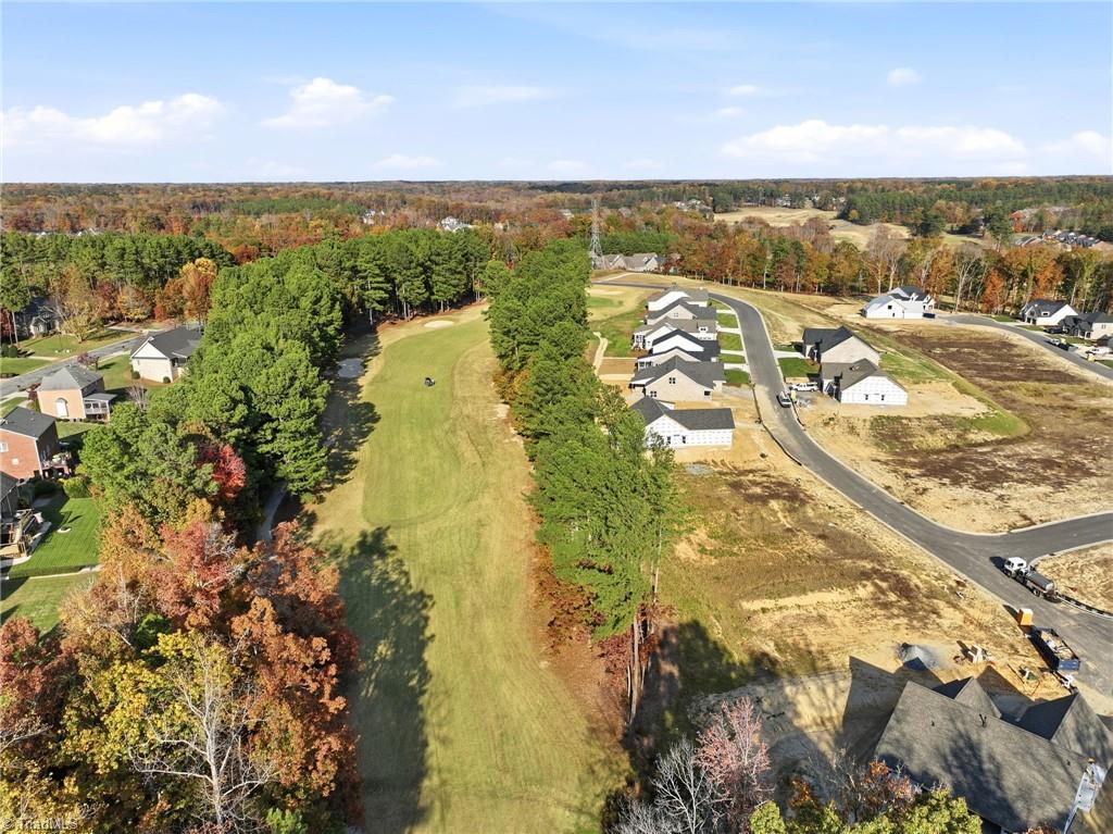 270 Olde Lantern Drive Property Photo 48