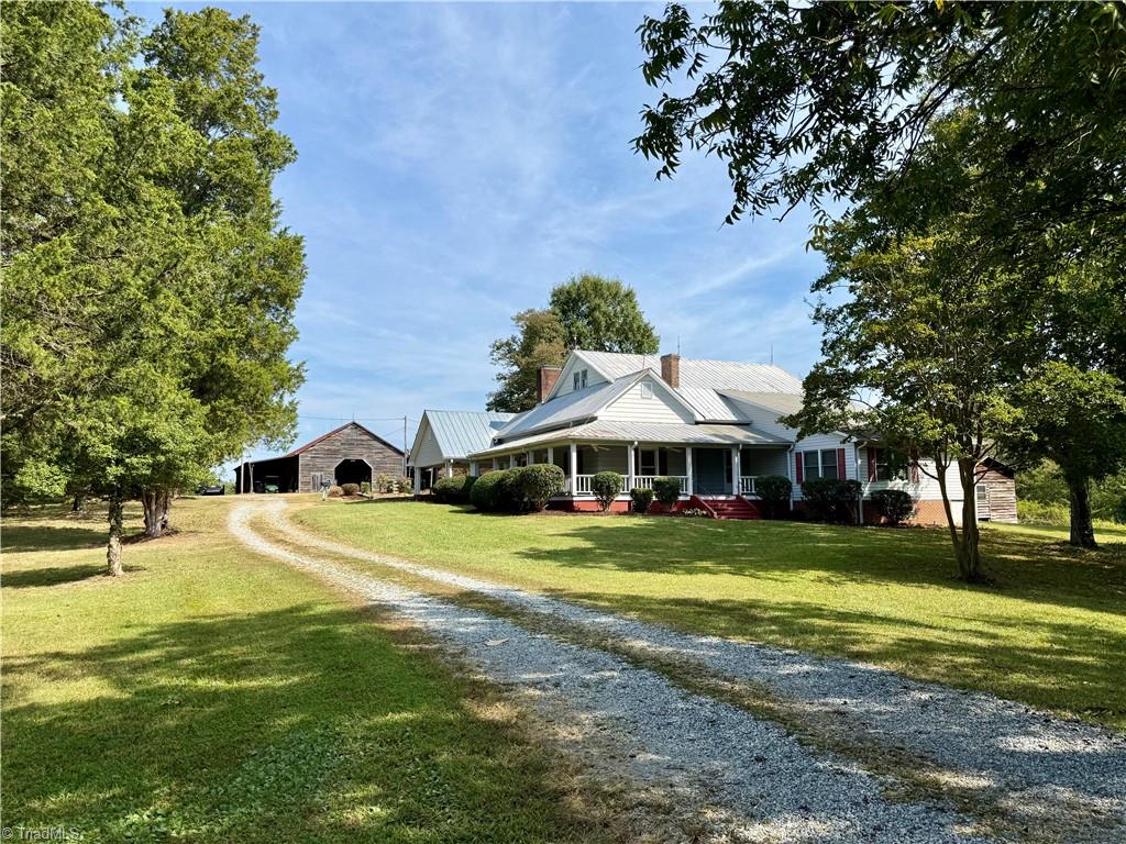 1103 Rhodes Road Property Photo 1