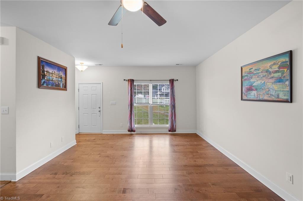 3405-a Brookfield Drive Property Photo 5