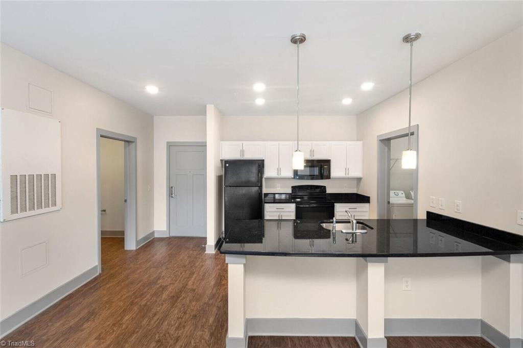 111 Edgeway Drive # B1 Property Photo 7