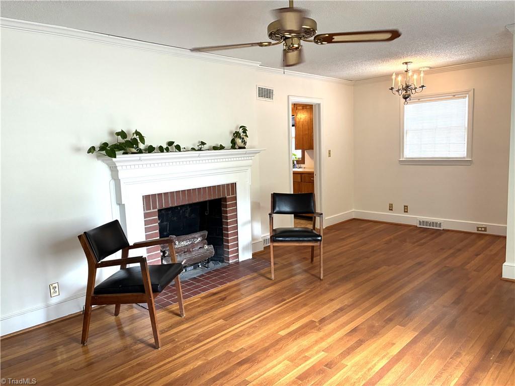 526 Ashland Drive Property Photo 1