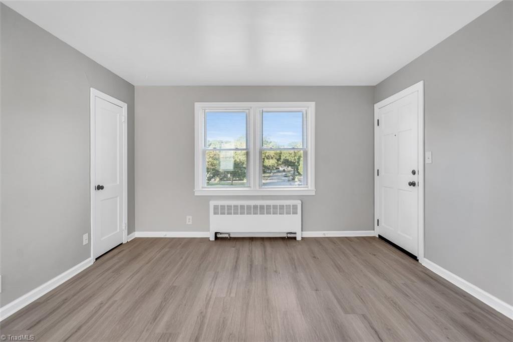 1700 Roslyn Drive # D Property Photo 9