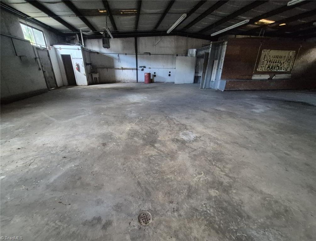 1055 Albemarle Road Property Photo 34