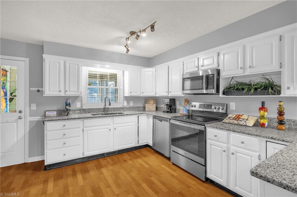 2190 Lindsey Bridge Road Property Photo 14