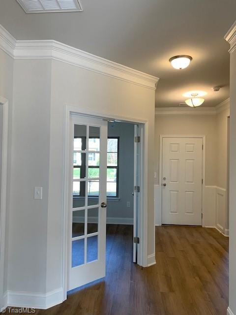 203 Royal Pines Drive Property Photo 2