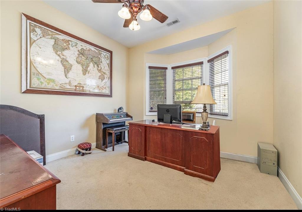 2706 Edenridge Drive Property Photo 40
