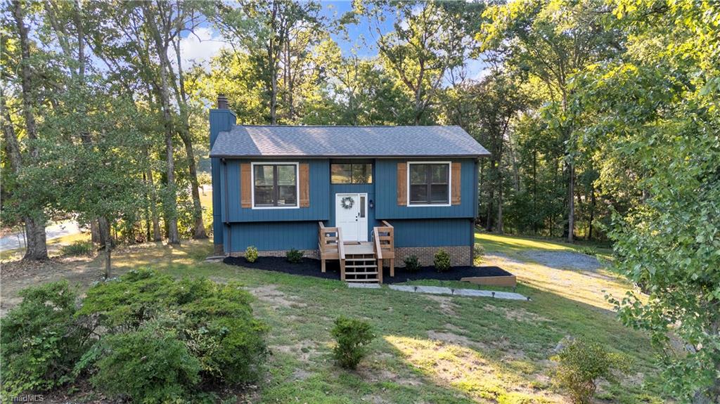 5810 Tysinger Drive Property Photo 1