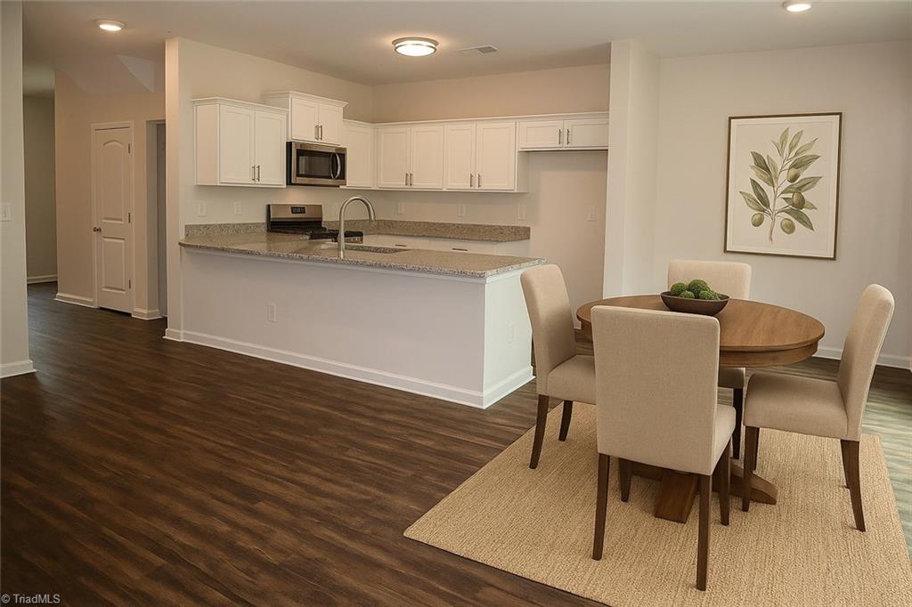 1108 Brooksridge Way Property Photo 6