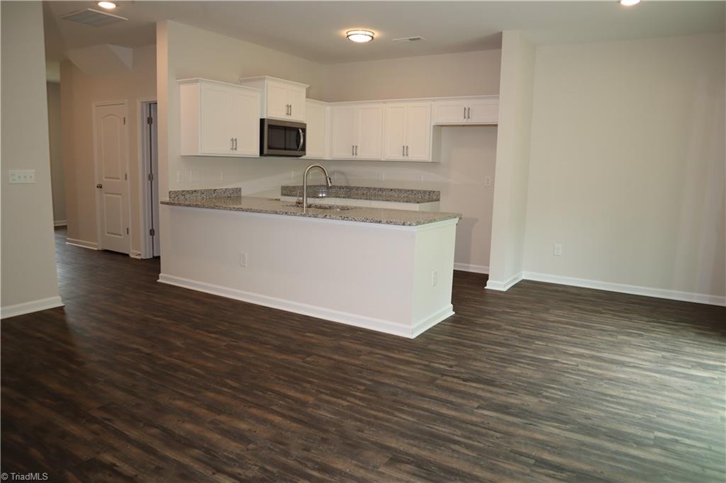 1108 Brooksridge Way Property Photo 7