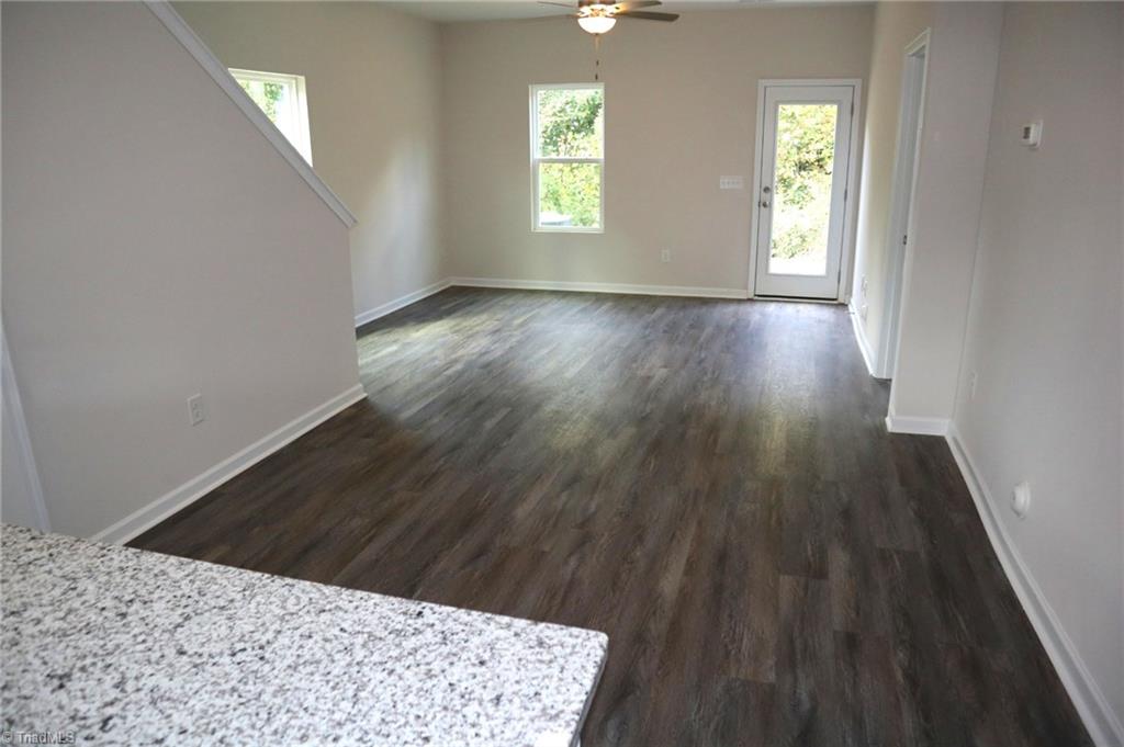 1112 Brooksridge Way # 1112 Property Photo 5