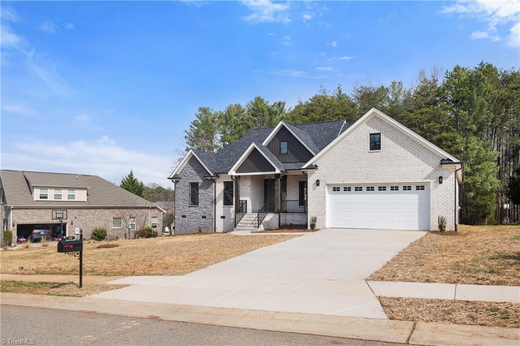 108 Provence Court Property Photo 6