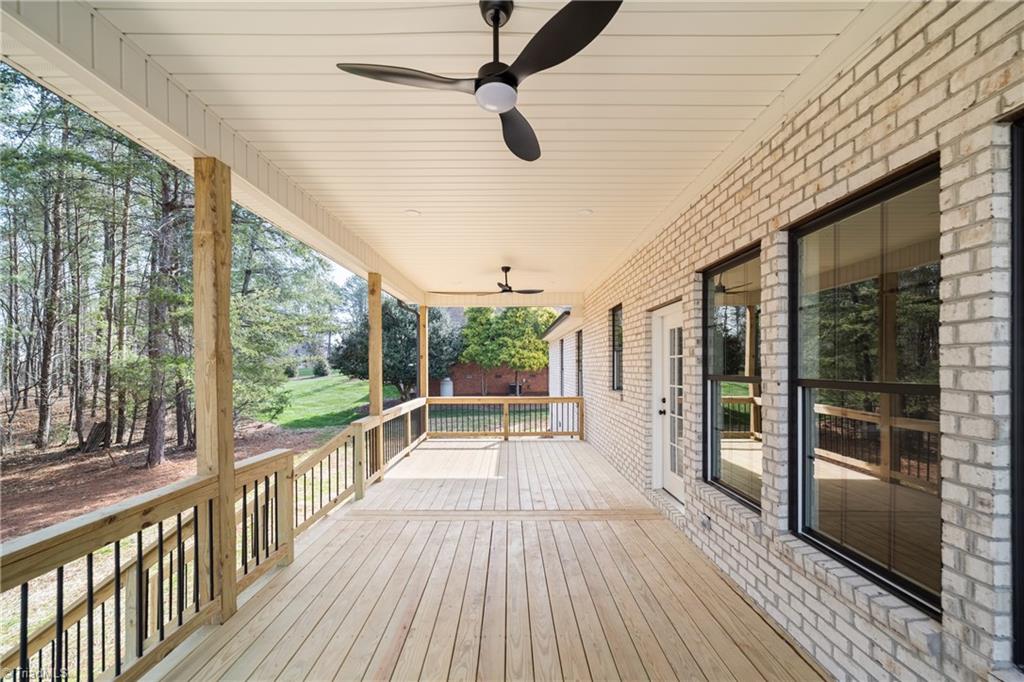 108 Provence Court Property Photo 44
