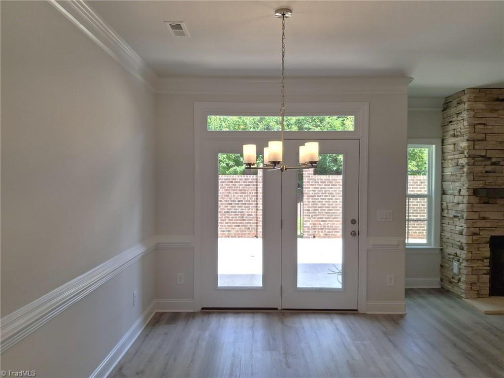 1055 Talisker Way Property Photo 4
