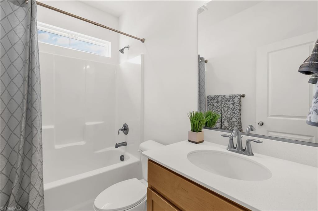 301 Beeson Court Property Photo 14