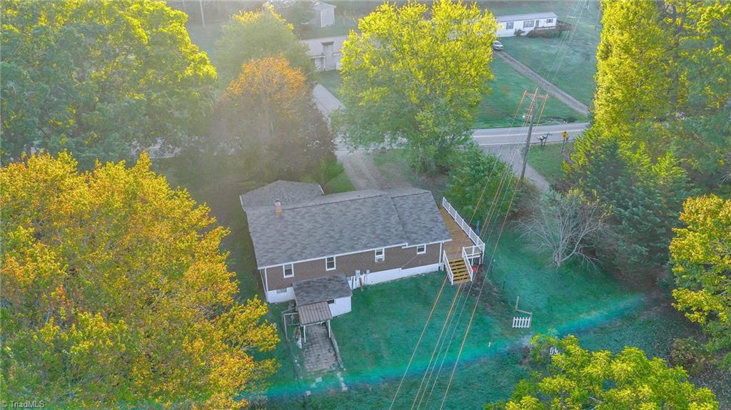 117 Andrews Ridge Road Property Photo 8