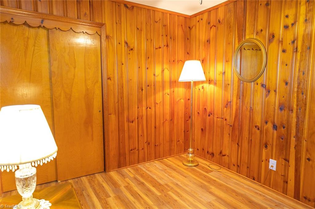 2043 Snow Hill Church Road Property Photo 15