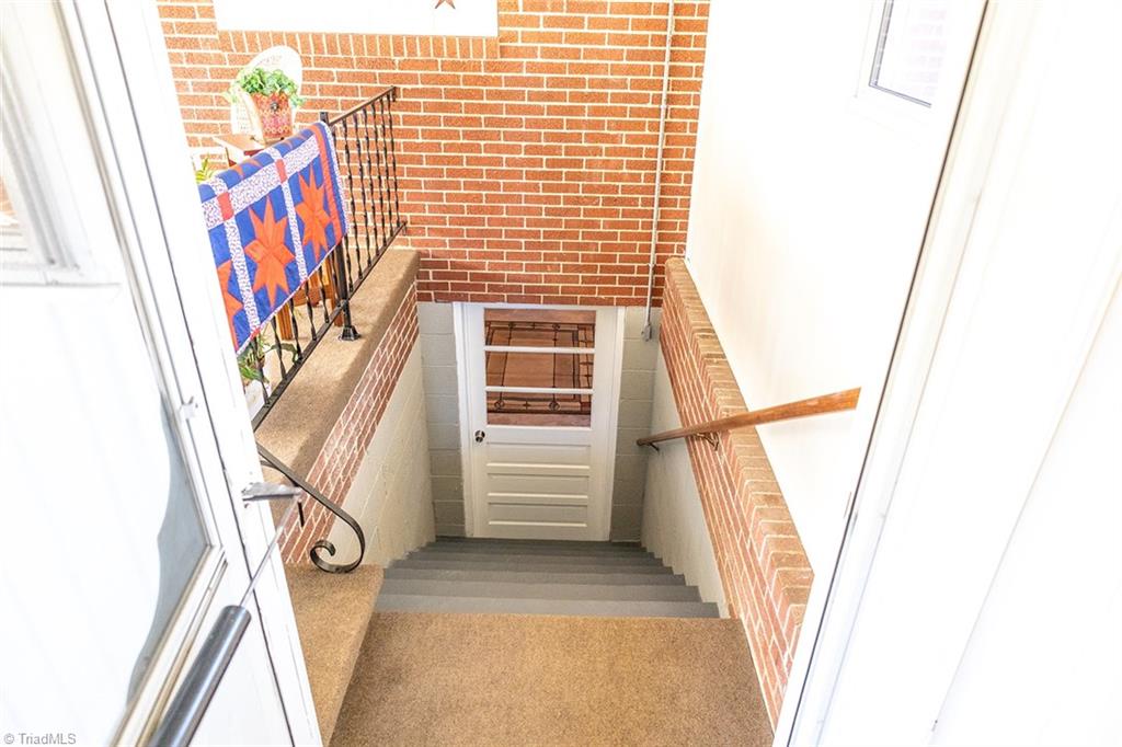 2043 Snow Hill Church Road Property Photo 36
