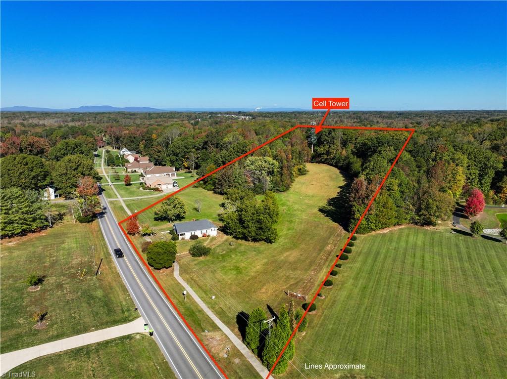 8410 Linville Road Property Photo 3