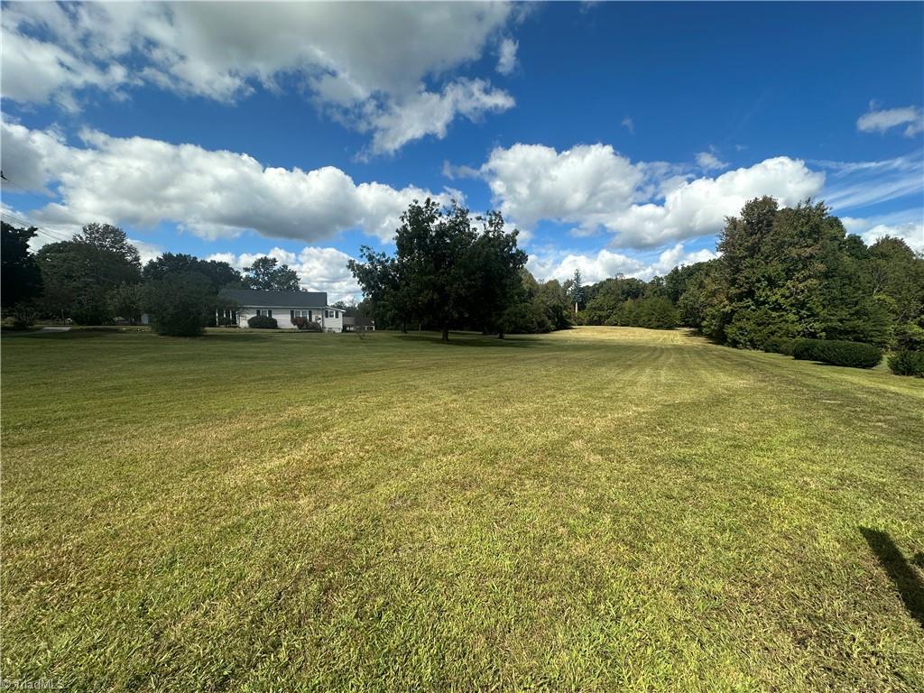 8410 Linville Road Property Photo 13