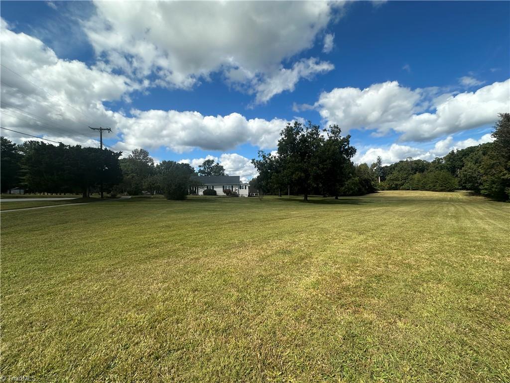 8410 Linville Road Property Photo 14