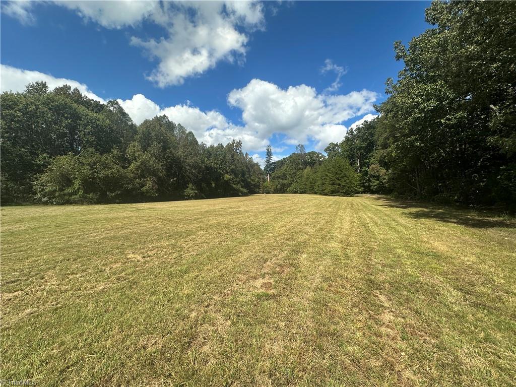 8410 Linville Road Property Photo 16