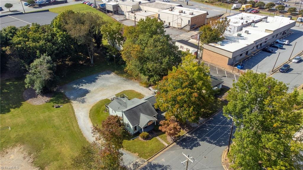 1911 Margaret Street Property Photo 28