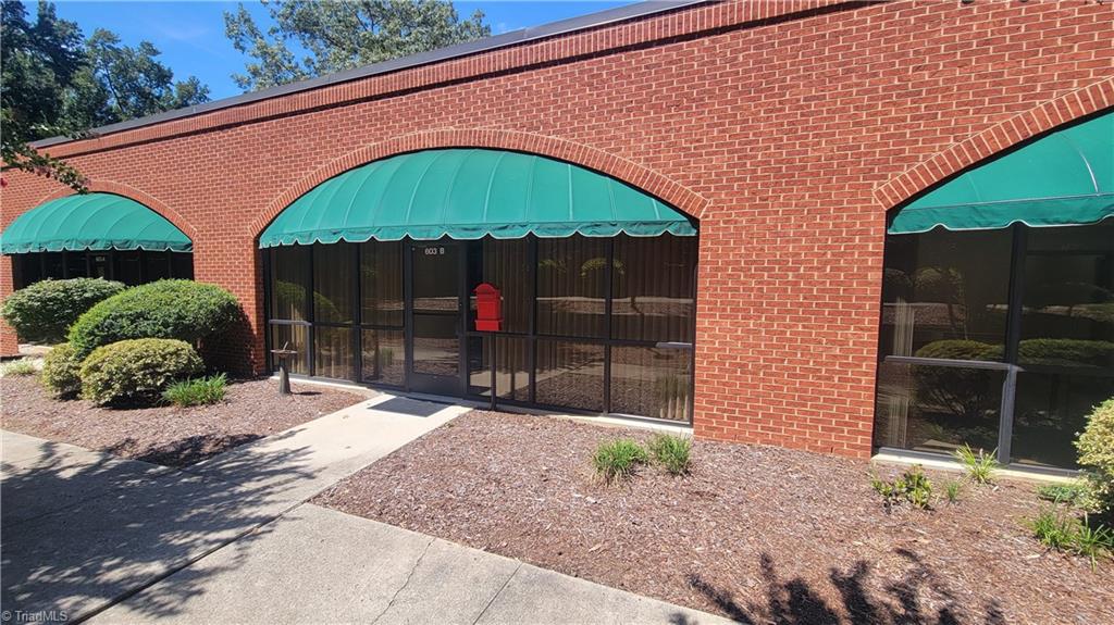 603b Eastchester Drive Property Photo 2