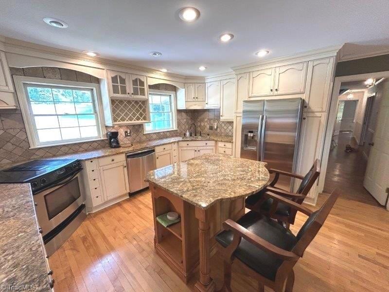 10 Riverview Circle Property Photo 5
