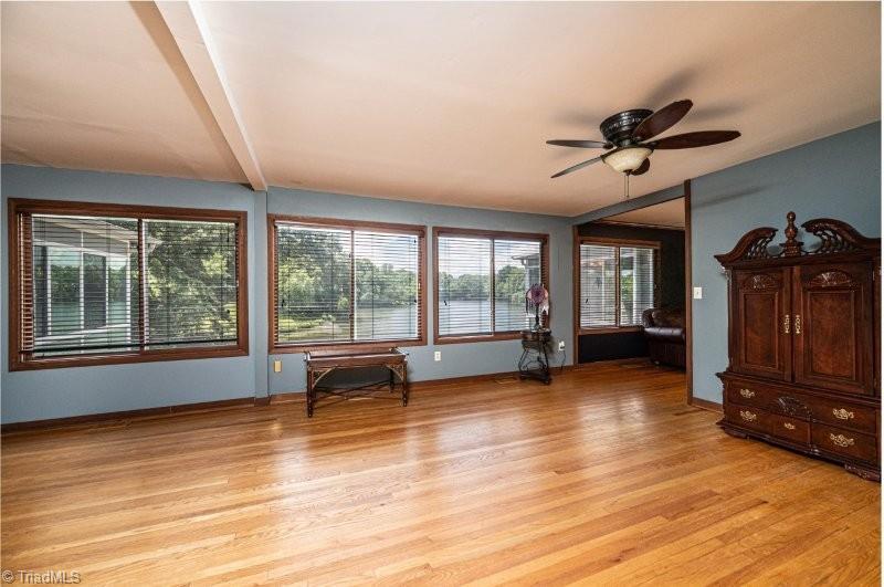 10 Riverview Circle Property Photo 12