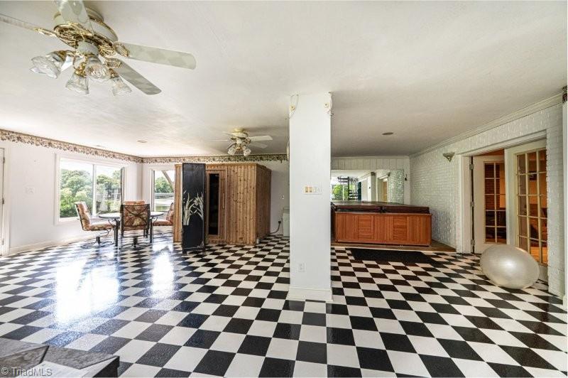 10 Riverview Circle Property Photo 32