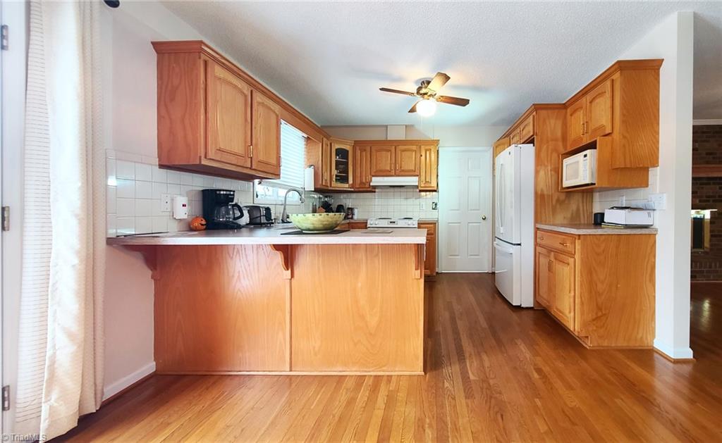 2301 Griffith Road Property Photo 9