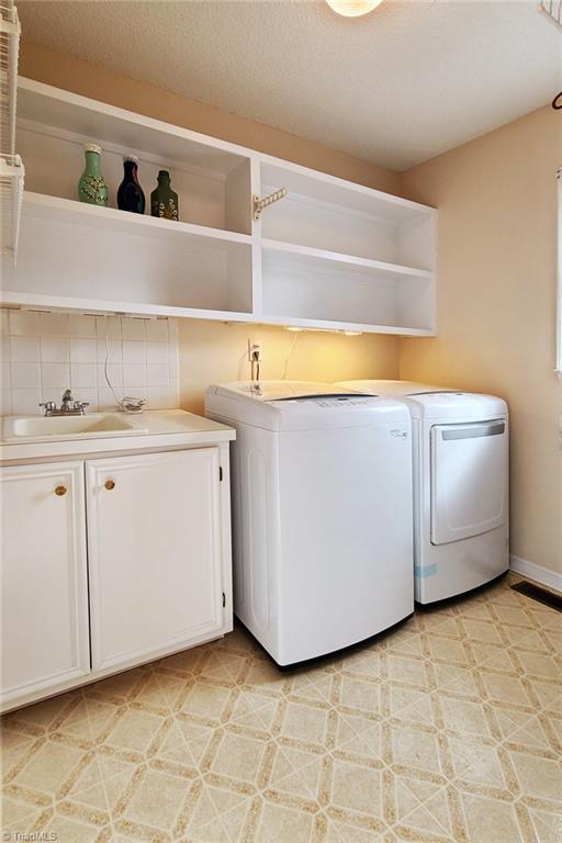 2301 Griffith Road Property Photo 14