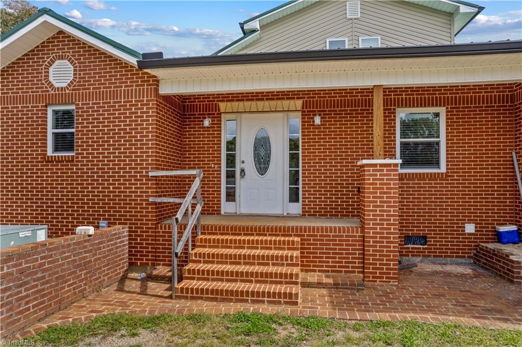 106 Emlee Street Property Photo 3